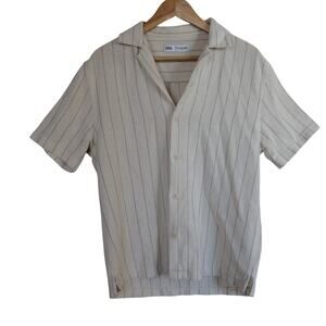 ZARA Men's Textured boxy button-down shirt size M